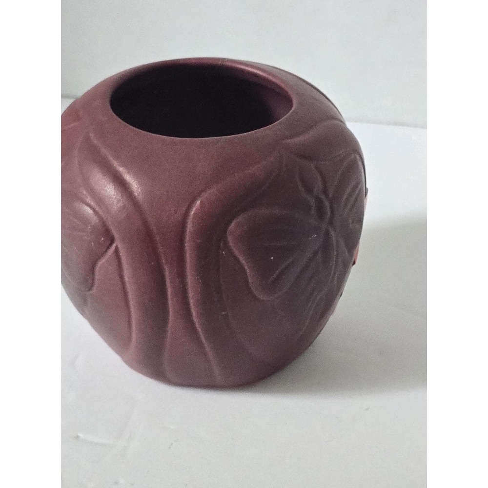 Antique Van Briggle Butterfly Vase: Mulberry Glaze, Shape 684 (1908-1911) - Picture 4 of 8